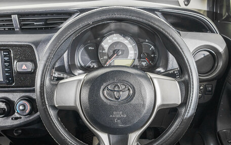 Toyota Vitz, 2014 год, 899 000 рублей, 14 фотография