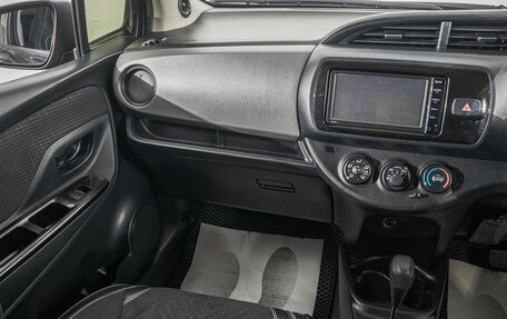 Toyota Vitz, 2014 год, 899 000 рублей, 20 фотография