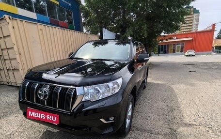 Toyota Land Cruiser Prado 150 рестайлинг 2, 2021 год, 5 490 000 рублей, 1 фотография