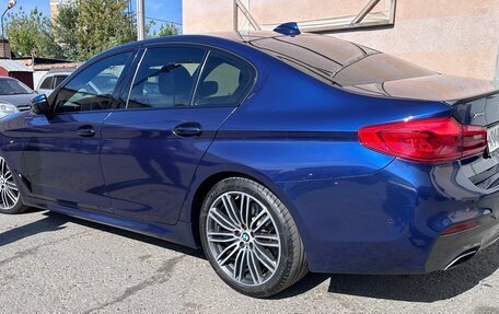 BMW 5 серия, 2018 год, 3 300 000 рублей, 3 фотография