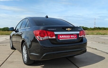 Chevrolet Cruze II, 2013 год, 870 000 рублей, 4 фотография