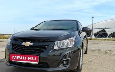 Chevrolet Cruze II, 2013 год, 870 000 рублей, 2 фотография