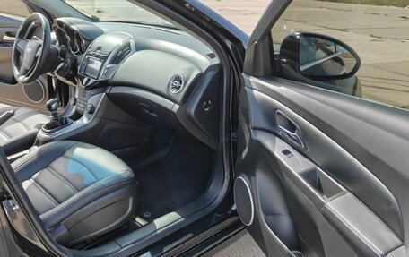 Chevrolet Cruze II, 2013 год, 870 000 рублей, 17 фотография
