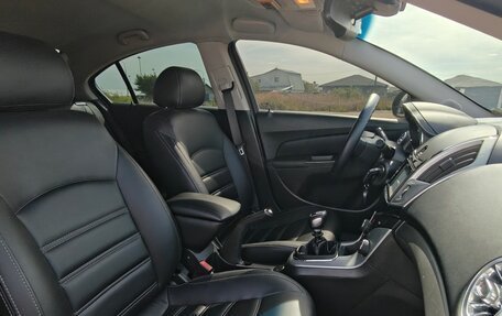 Chevrolet Cruze II, 2013 год, 870 000 рублей, 18 фотография
