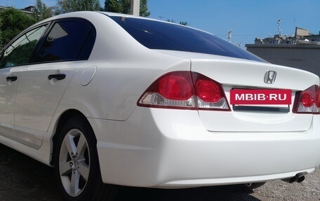 Honda Civic VIII, 2010 год, 930 000 рублей, 3 фотография