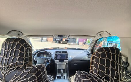 Toyota Land Cruiser Prado 150 рестайлинг 2, 2021 год, 5 490 000 рублей, 8 фотография