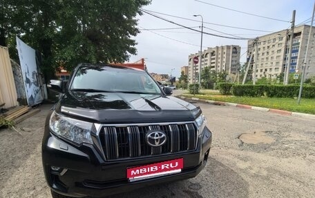 Toyota Land Cruiser Prado 150 рестайлинг 2, 2021 год, 5 490 000 рублей, 2 фотография