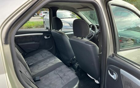Renault Logan I, 2012 год, 539 000 рублей, 13 фотография