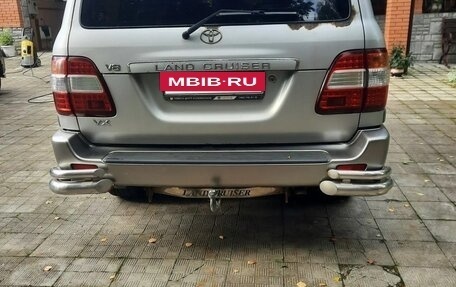 Toyota Land Cruiser 100 рестайлинг 2, 2005 год, 2 300 000 рублей, 5 фотография