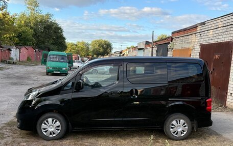 Nissan NV200, 2009 год, 970 000 рублей, 3 фотография
