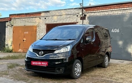 Nissan NV200, 2009 год, 970 000 рублей, 2 фотография