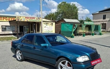 Mercedes-Benz C-Класс, 1995 год, 310 000 рублей, 2 фотография