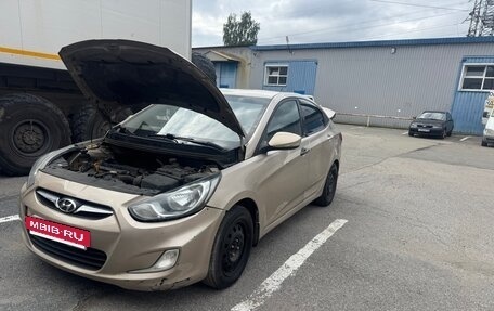 Hyundai Solaris II рестайлинг, 2011 год, 299 999 рублей, 11 фотография