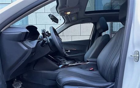 Peugeot 2008 II, 2023 год, 1 200 666 рублей, 14 фотография