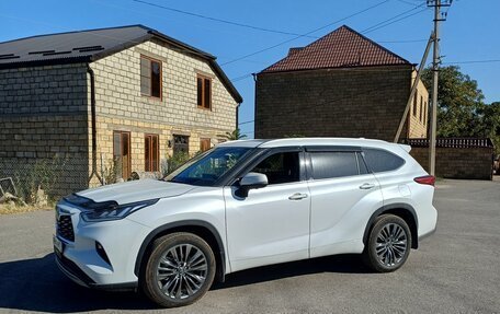 Toyota Highlander, 2025 год, 5 190 000 рублей, 6 фотография