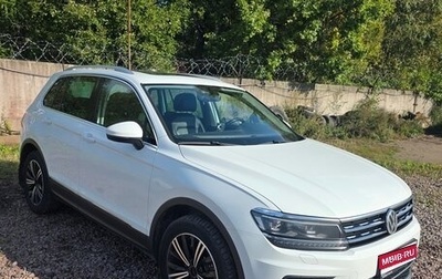 Volkswagen Tiguan II, 2017 год, 2 400 000 рублей, 1 фотография