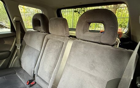Mitsubishi Outlander III рестайлинг 3, 2004 год, 900 000 рублей, 10 фотография