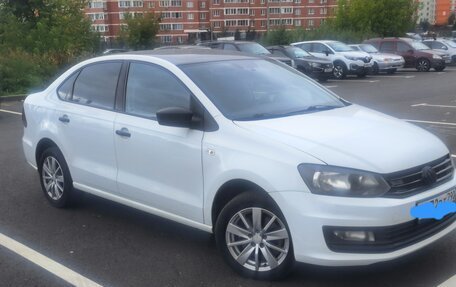 Volkswagen Polo VI (EU Market), 2018 год, 790 000 рублей, 2 фотография
