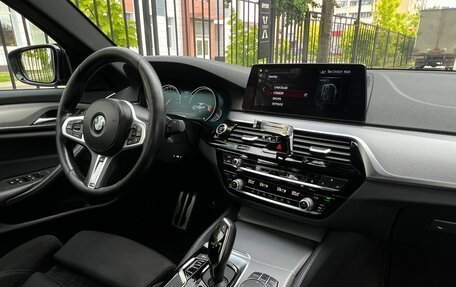 BMW 5 серия, 2017 год, 3 250 000 рублей, 15 фотография