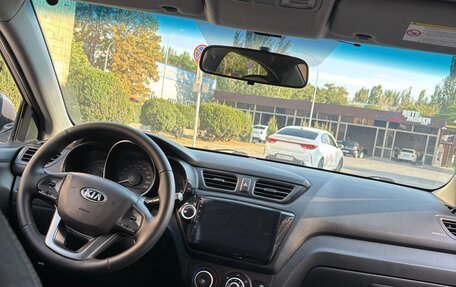 KIA Rio III рестайлинг, 2013 год, 870 000 рублей, 11 фотография