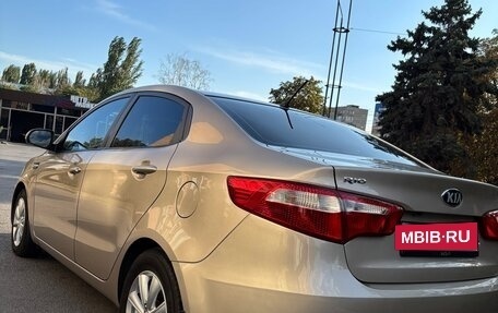 KIA Rio III рестайлинг, 2013 год, 870 000 рублей, 6 фотография