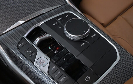 BMW 3 серия, 2023 год, 4 940 000 рублей, 13 фотография
