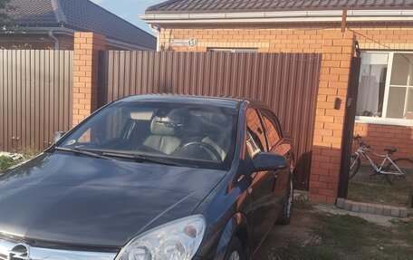 Opel Astra H, 2010 год, 650 000 рублей, 1 фотография