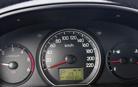 Hyundai Grand Starex Grand Starex I рестайлинг 2, 2013 год, 2 100 000 рублей, 6 фотография