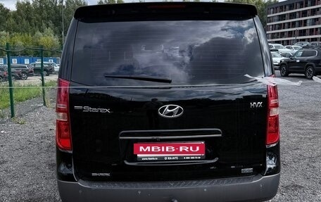 Hyundai Grand Starex Grand Starex I рестайлинг 2, 2013 год, 2 100 000 рублей, 7 фотография