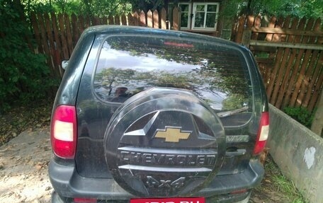 Chevrolet Niva I рестайлинг, 2006 год, 120 000 рублей, 2 фотография