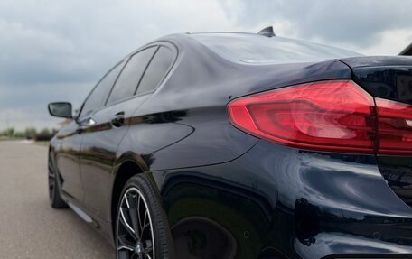 BMW 5 серия, 2019 год, 3 850 000 рублей, 11 фотография