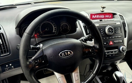 KIA cee'd I рестайлинг, 2011 год, 600 000 рублей, 12 фотография