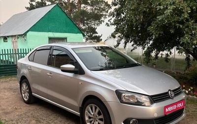Volkswagen Polo VI (EU Market), 2011 год, 800 000 рублей, 1 фотография