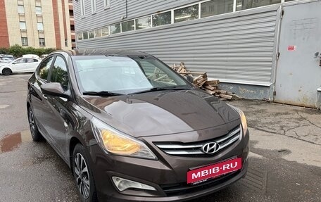 Hyundai Solaris II рестайлинг, 2016 год, 885 000 рублей, 2 фотография