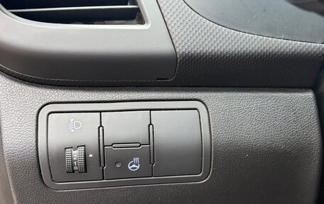 Hyundai Solaris II рестайлинг, 2016 год, 885 000 рублей, 9 фотография