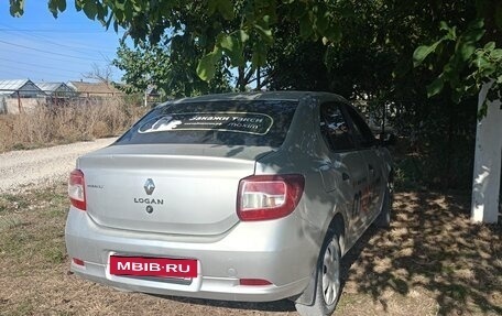 Renault Logan II, 2015 год, 600 000 рублей, 3 фотография
