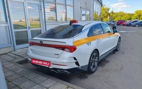 KIA K5, 2021 год, 1 600 000 рублей, 2 фотография