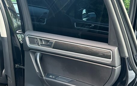 Volkswagen Touareg III, 2011 год, 1 800 000 рублей, 23 фотография