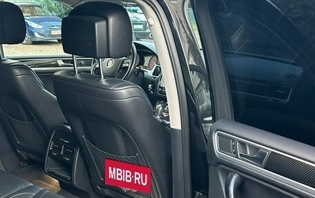 Volkswagen Touareg III, 2011 год, 1 800 000 рублей, 22 фотография
