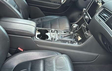 Volkswagen Touareg III, 2011 год, 1 800 000 рублей, 27 фотография