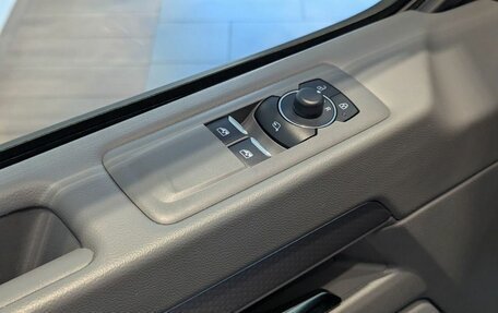 Volkswagen Caravelle, 2025 год, 11 990 000 рублей, 14 фотография