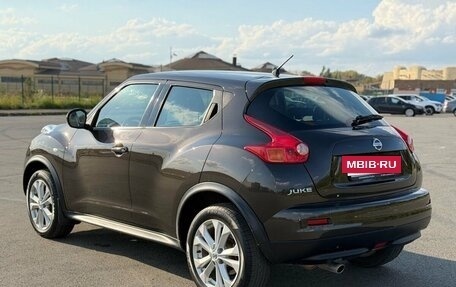 Nissan Juke II, 2011 год, 990 000 рублей, 4 фотография