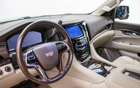 Cadillac Escalade IV, 2015 год, 4 196 000 рублей, 7 фотография