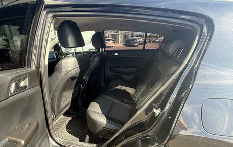 KIA Sportage IV рестайлинг, 2019 год, 2 095 000 рублей, 16 фотография
