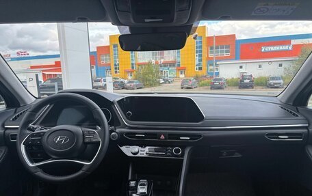 Hyundai Sonata VIII, 2021 год, 2 250 000 рублей, 34 фотография