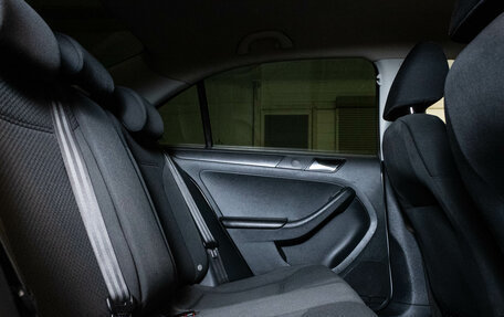 Volkswagen Jetta VI, 2014 год, 990 000 рублей, 11 фотография