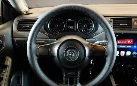 Volkswagen Jetta VI, 2014 год, 990 000 рублей, 6 фотография