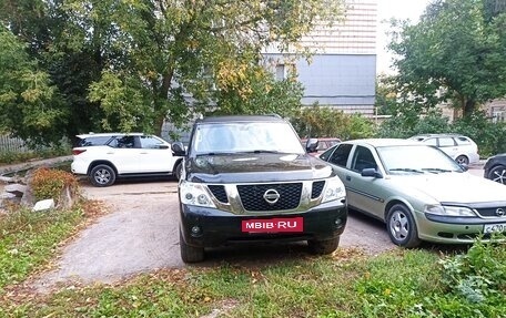 Nissan Patrol, 2012 год, 2 000 000 рублей, 15 фотография