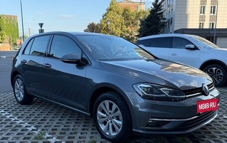 Volkswagen Golf VII, 2018 год, 2 300 000 рублей, 2 фотография