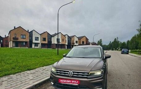 Volkswagen Tiguan II, 2017 год, 1 950 000 рублей, 7 фотография